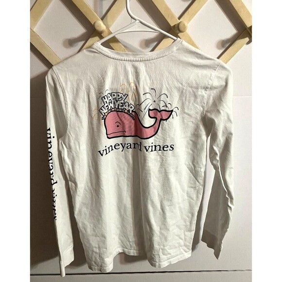 Vineyard Vines Youth Size 16 Happy New Year Long Sleeve T-Shirt Pink Whale - Picture 5 of 11
